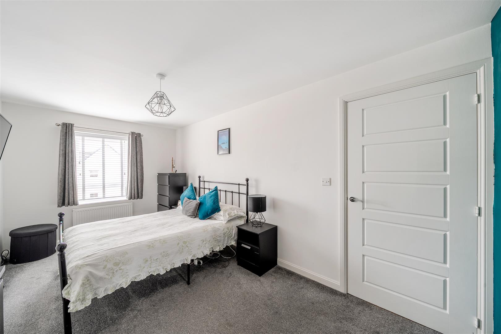 Heol Pentre Bach, Gorseinon, Swansea, SA4 4AU